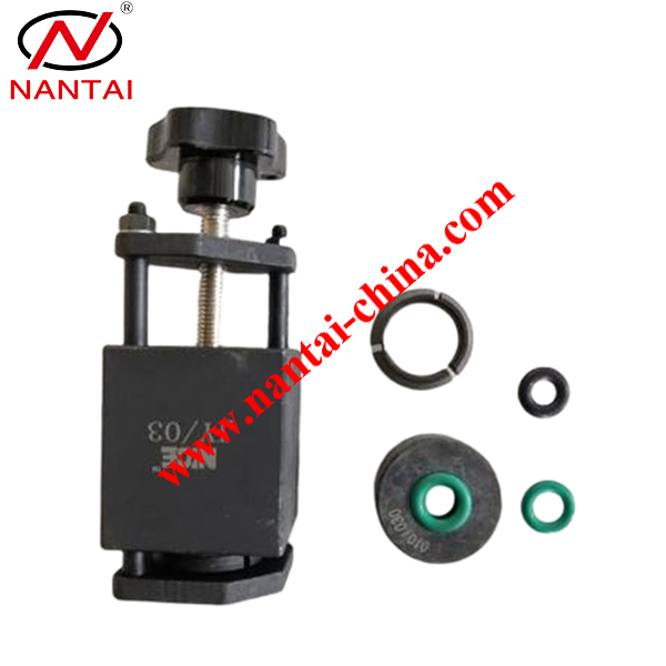 NO.1081 BOSCH Fuel Collector